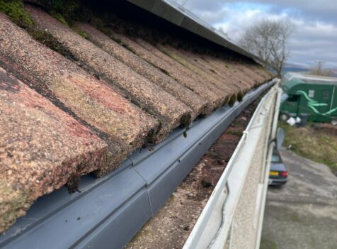 gutter cleaning cardiff